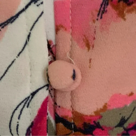 Leith Floral Square Neck Crop Top - Picture 7 of 8